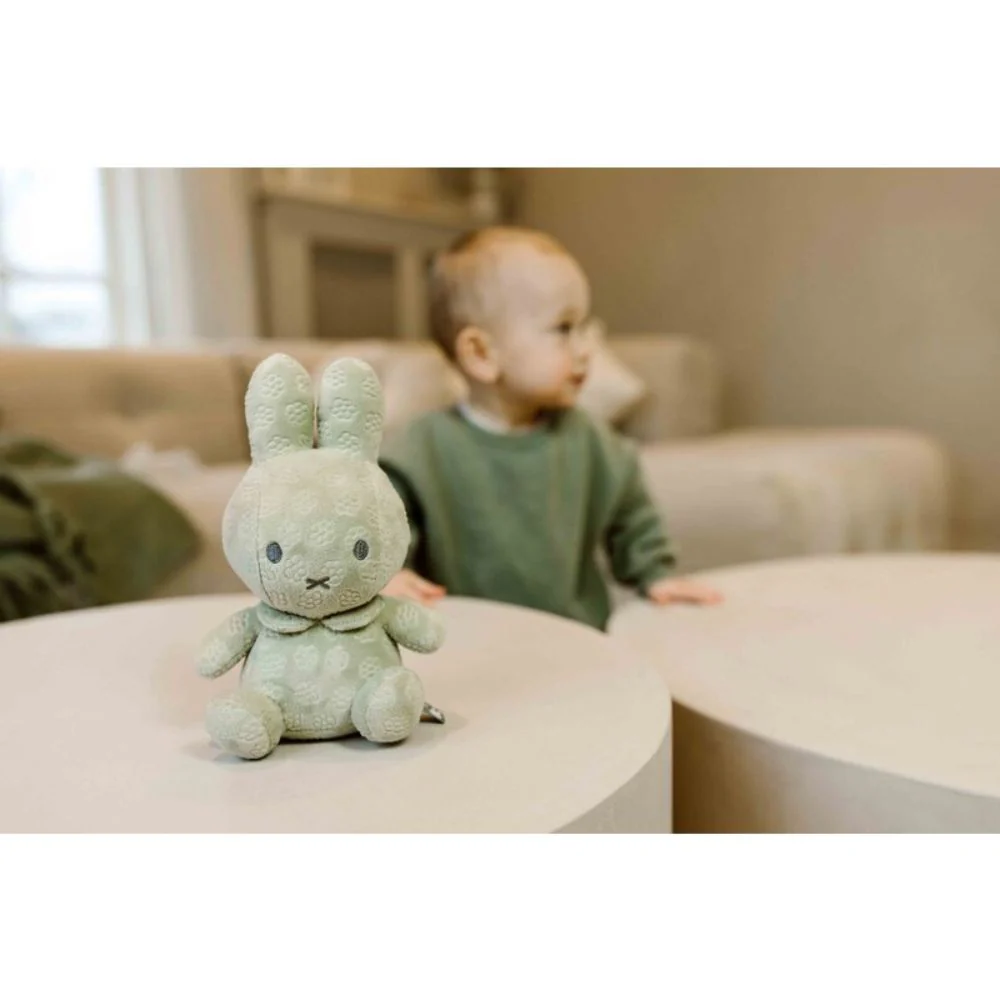 Miffy cuddly toy 20cm green flower - Image 4